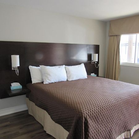 Cedar Lodge Motel Goderich Extérieur photo