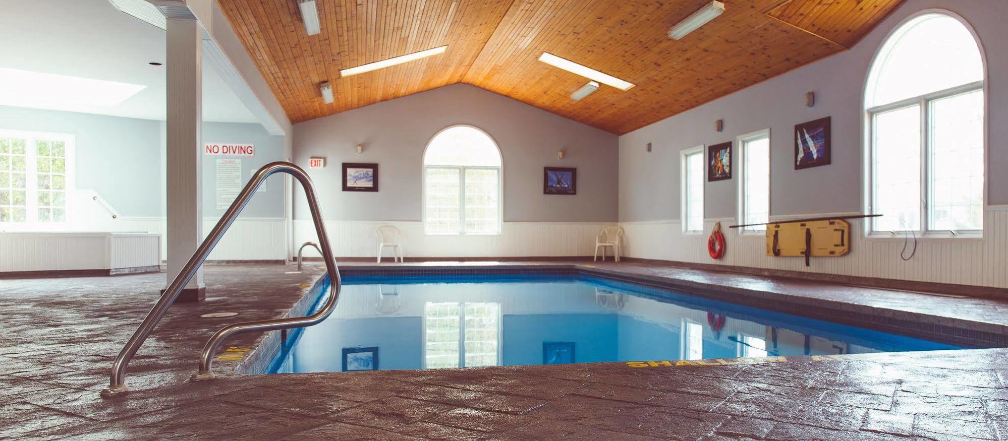 Cedar Lodge Motel Goderich Extérieur photo